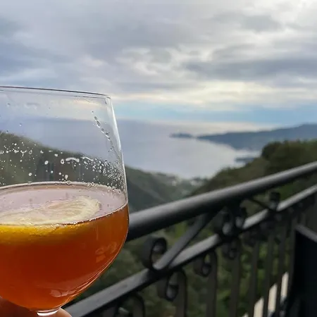 Montallegro 酒店 2*