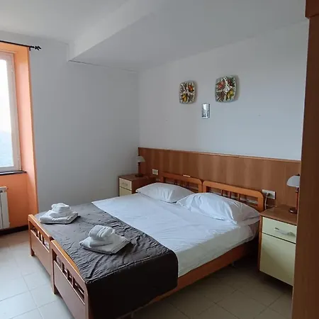 Montallegro מלון