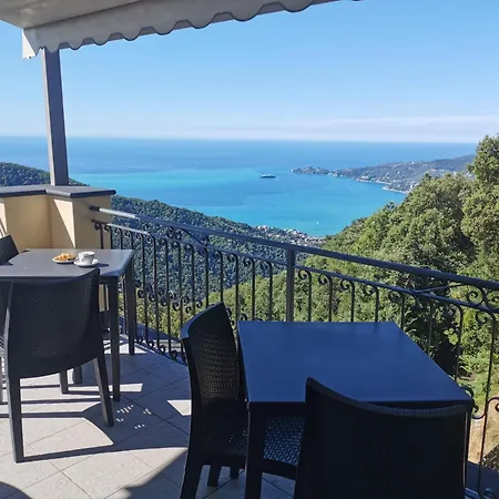 מלון Montallegro