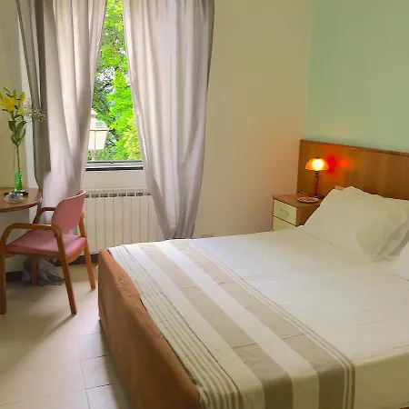 Hotel Montallegro 2*